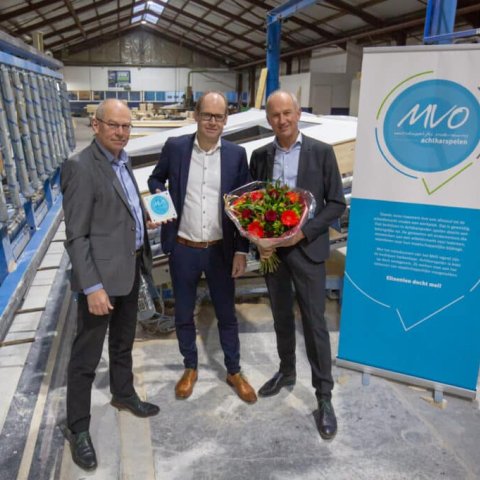VDM Woningen uit Drogeham ontvangt MVO-vignet