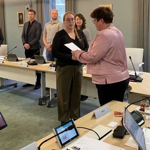 Marloes Rijpstra wordt beëdigd als raadslid voor PVdA