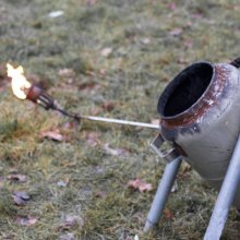 carbid schieten met melkbus