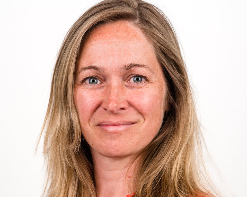 Esther Oud