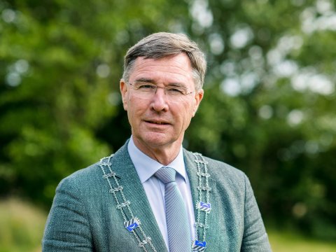 Foto burgemeester Leo Pieter Stoel