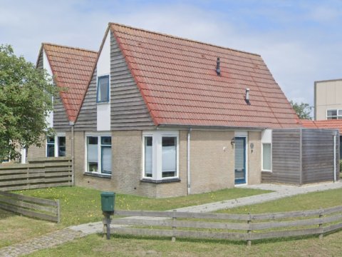 Woning Jacobshiem 2 in Nes
