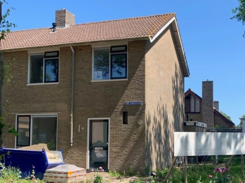 Woning Obbe Edskesstraat 8 in Nes