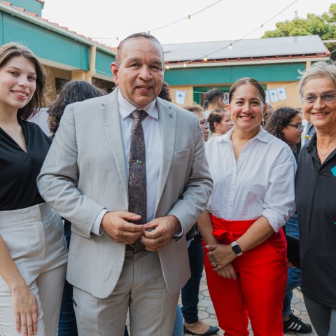 Open Dag di Universidad di Aruba bon bishita