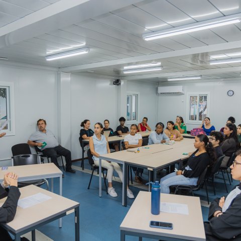 Open Dag di Universidad di Aruba bon bishita
