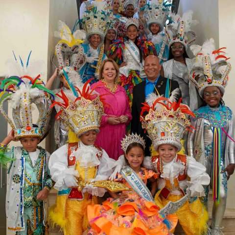 Traspaso di mando na Prins y Pancho pa dirigi Carnaval 70