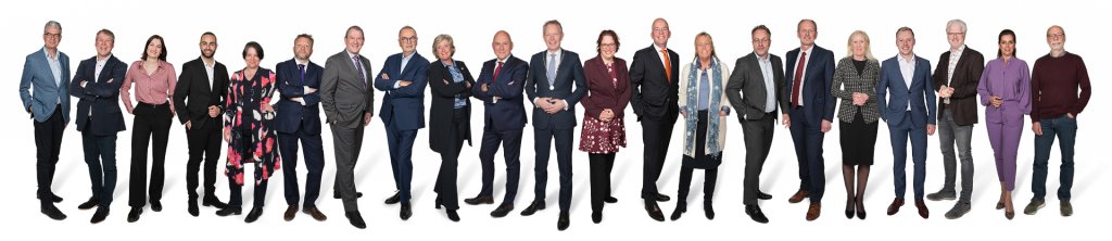 Dit is een groepsfoto van de gemeenteraad 2022