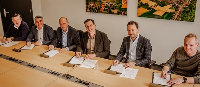 Projectontwikkelaars en wethouder ondertekenen intentieverklaring wonen
