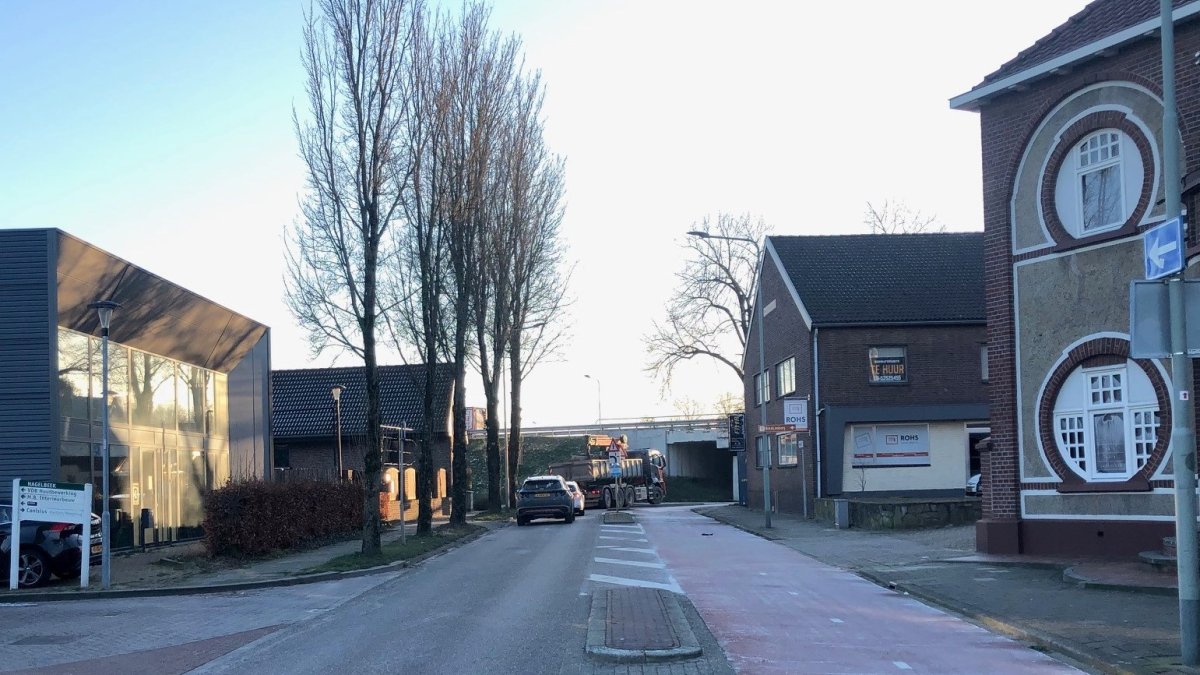 Reconstructie Nagelbeek-Viaduct A76 Schinnen