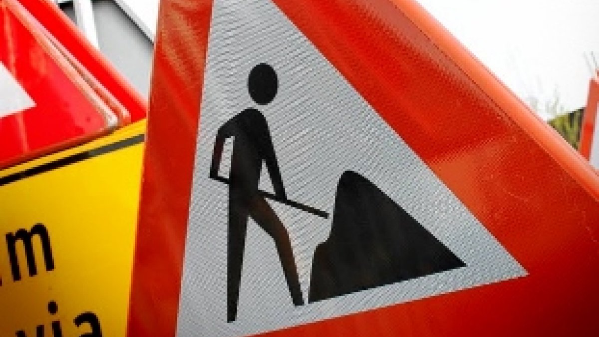 Werkzaamheden saneringen hoofdleidingen/dienstleidingen Drossaertweide Oirsbeek