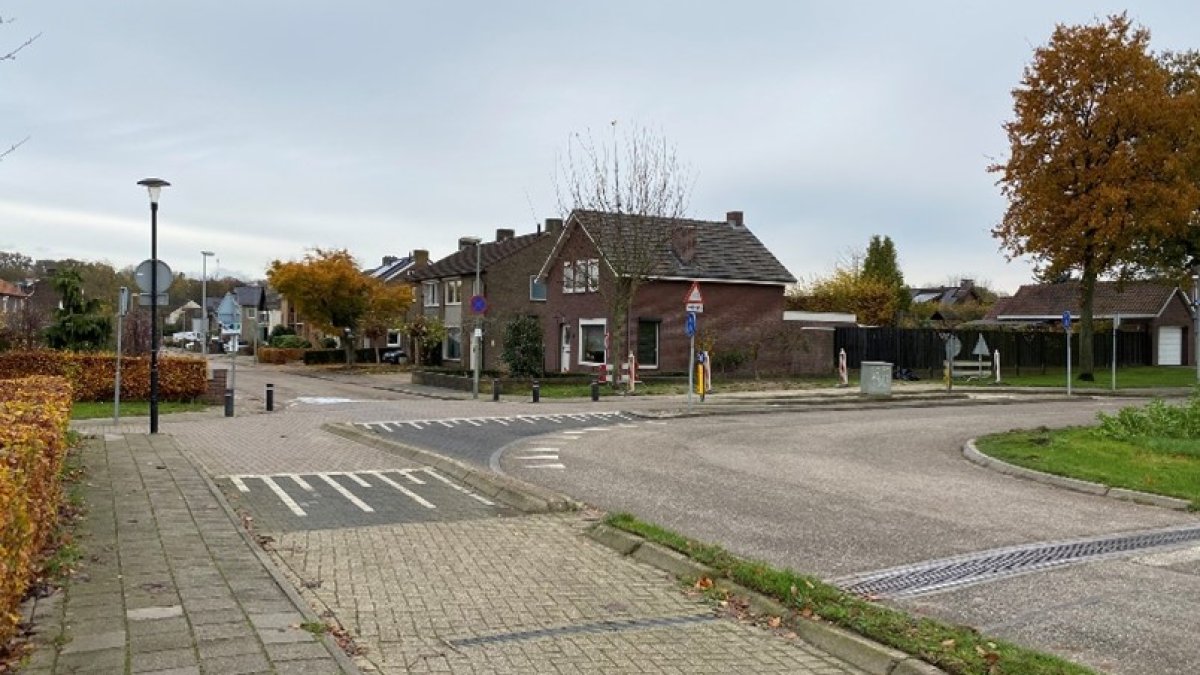 Werken aan kruispunt Beijlkensweg en Oirsbekerweg: verbeteringen voor fietsers