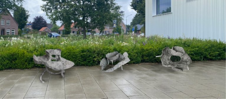 3 lantaarns op pootjes, Kunstwerk Dieke Venema