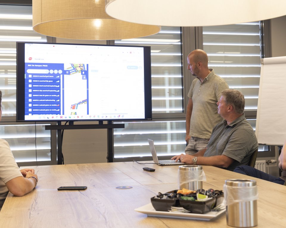 Collega's in vergadering