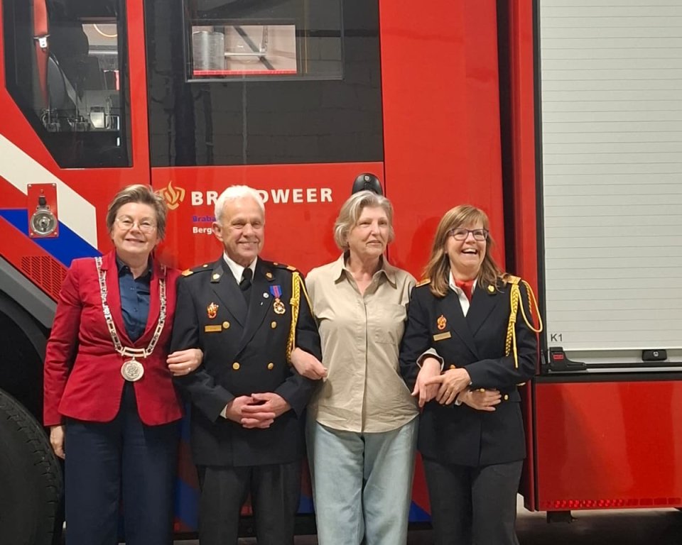 sjef bloks krijgt onderscheiding