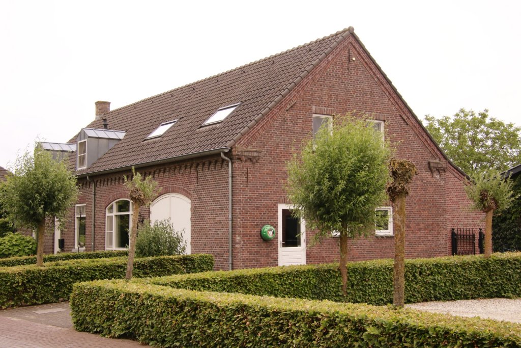 AED Aijenseweg Aijen