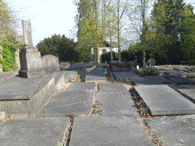 Rijksstraatweg bij 38 te Ubbergen: kerkhof hervormde kerk Ubbergen