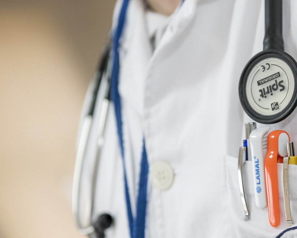 Dokter met stethoscoop