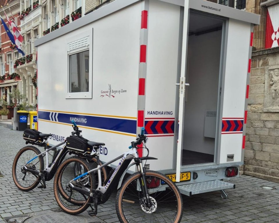 Keet van handhaving op de Grote Markt