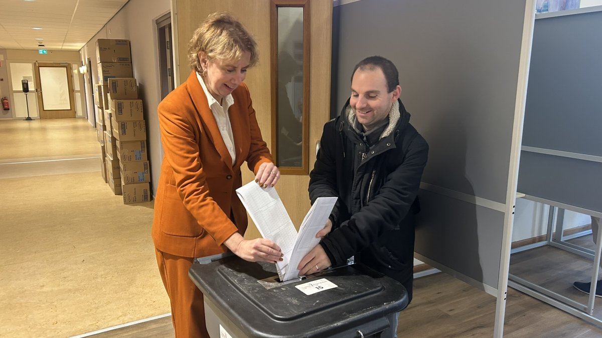 Stembureaus zijn geopend!