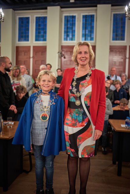 kinderburgemeester van Fessem en burgemeester Mulder