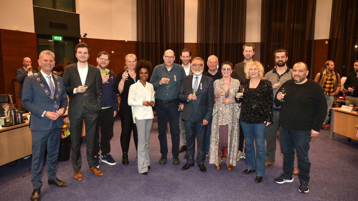 Koninklijke onderscheiding en waardering bij afscheid gemeenteraad