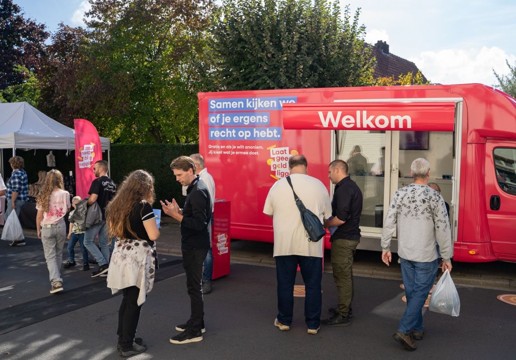 'Laat geen geld liggen'-camper in actie