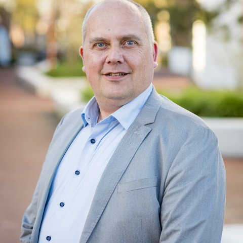 Ely van Weert - VVD