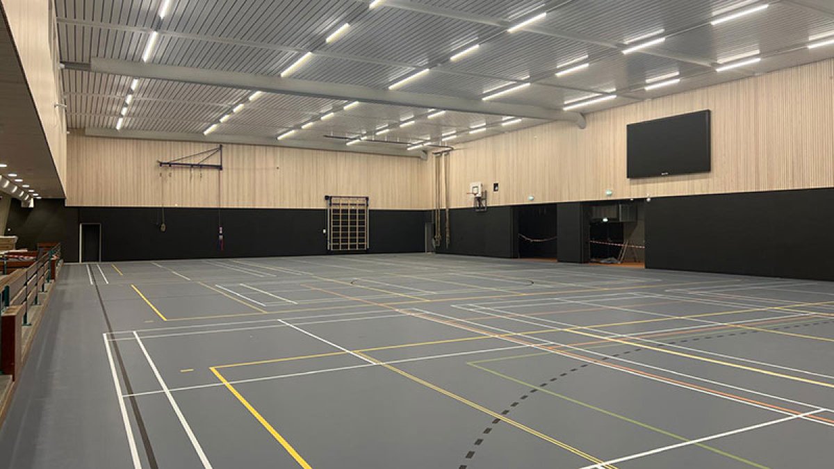 Hengelose sporthal De Kamp klaar voor gebruik