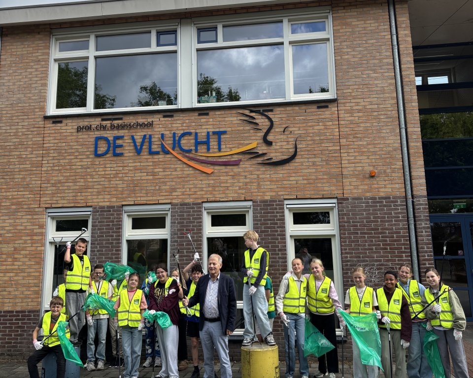 Leerlingen De Vlucht, opruimen