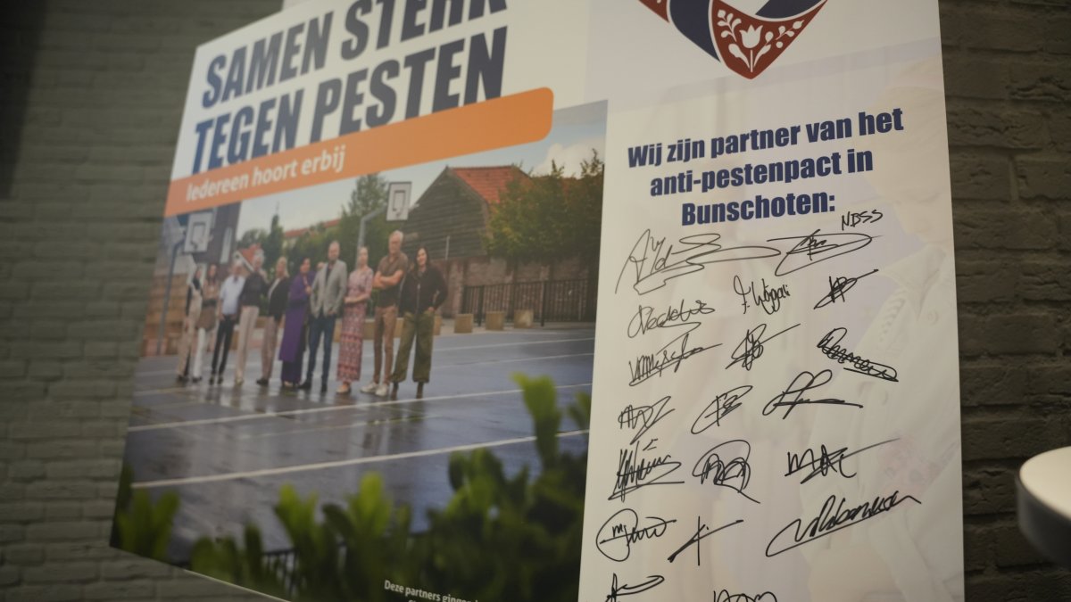 Gemeente en partners ondertekenen dorpsbreed anti-pestenpact