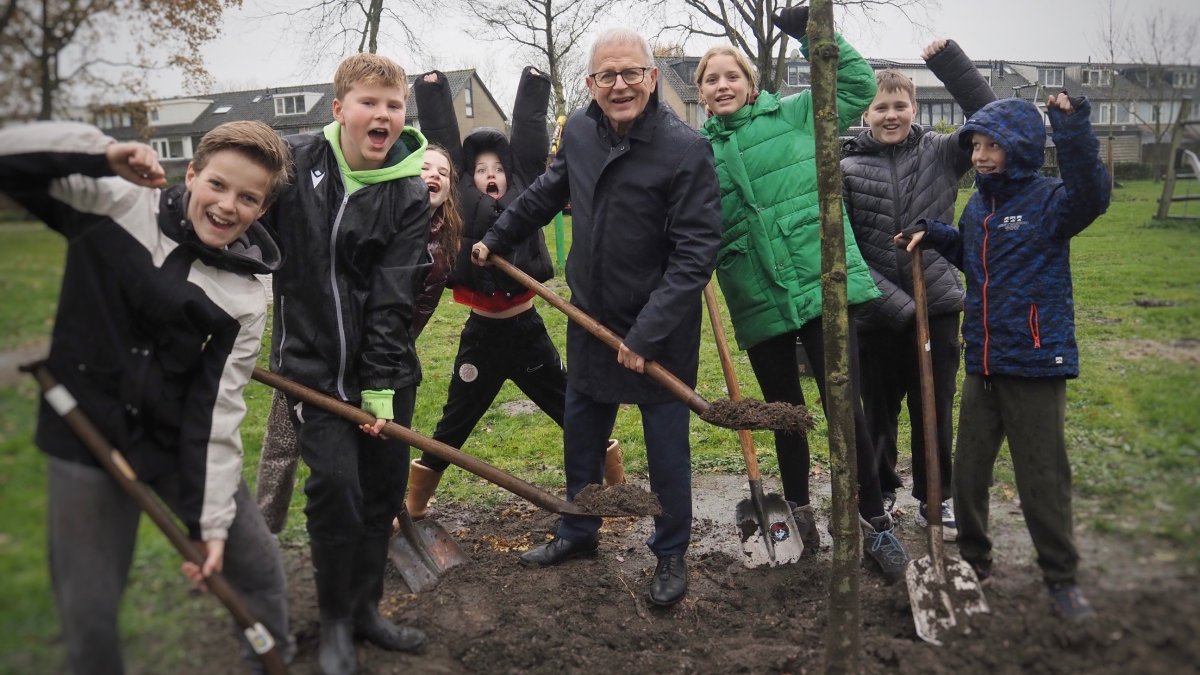 Boomfeestdag in Bunschoten
