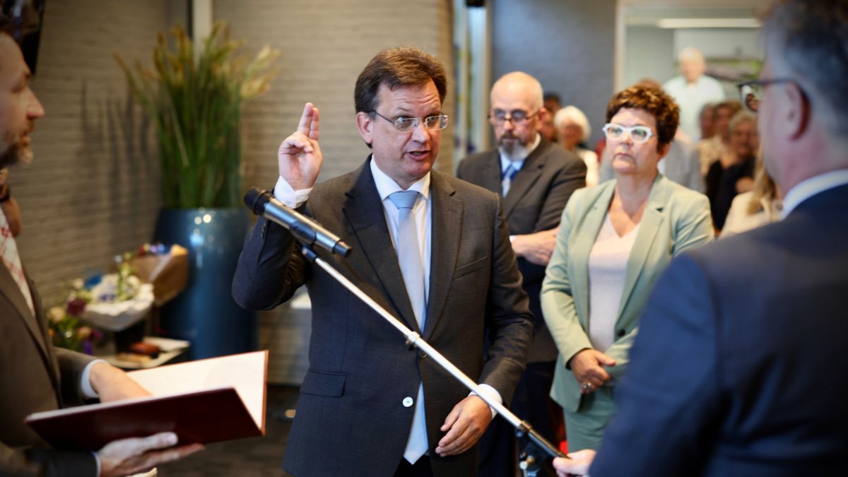 Jaco Geurts beëdigd als burgemeester