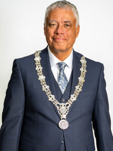 Burgemeester Joost Manusama