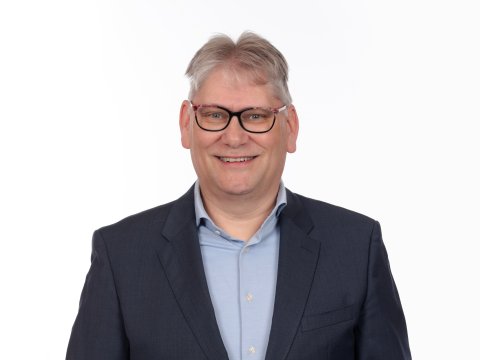 Portretfoto van Eduard Hartog