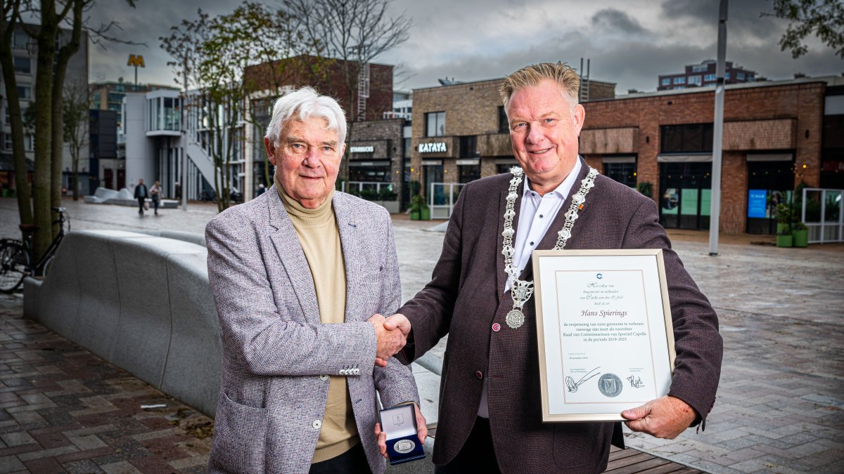 Gemeentelijke erepenning voor Hans Spierings