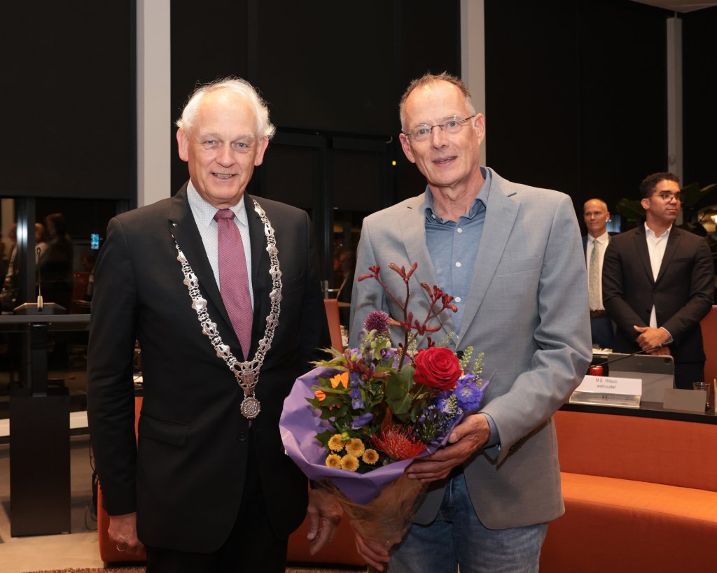 Burgemeester Cor Lamers en wethouder Sjon Stout