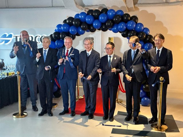 Managment Topcon en wethouder Erik Faassen