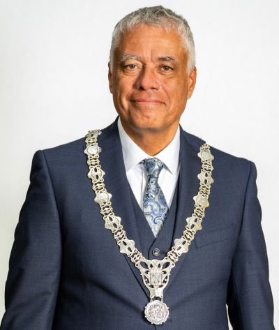 Burgemeester Joost Manusama
