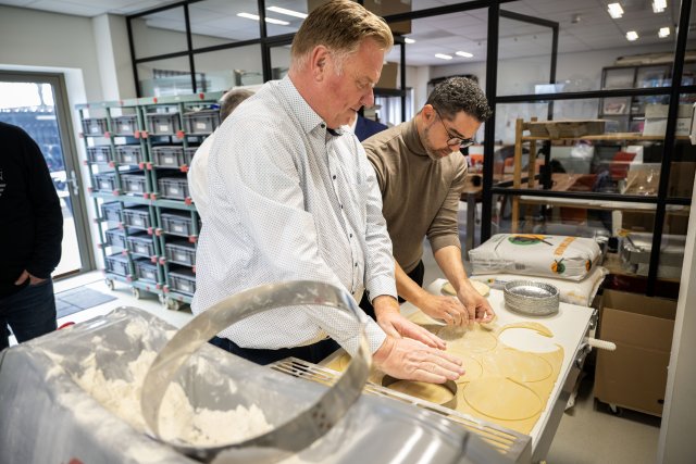 Rik van Woudenberg en Marc Wilson Blooming Bakery collegebezoek Schollevaar