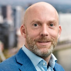 Portretfoto van Jannes van der Heide, lijsttrekker Echt voor Capelle