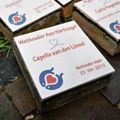 Liefdestegel van wethouder Ans Hartnagel klaar om gelegd te worden