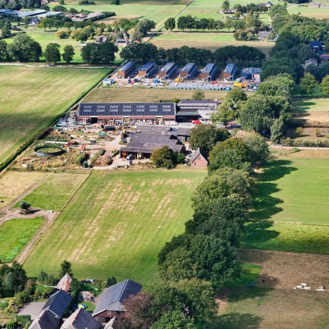 Luchtfoto AZC Engellandweg