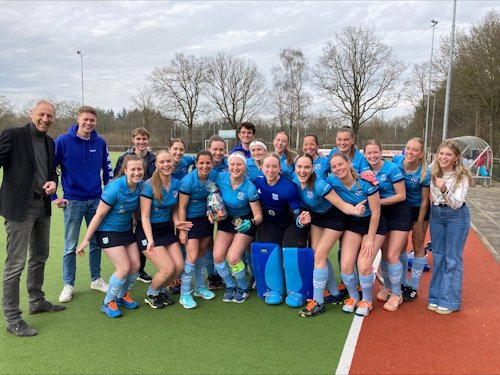 Mixed hockey club