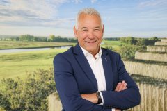Afbeelding gemeentesecretaris Henry van der Woude