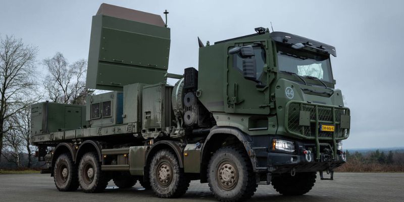 Mobiele radar van de Koninklijke Landmacht. Copyright defensie.nl