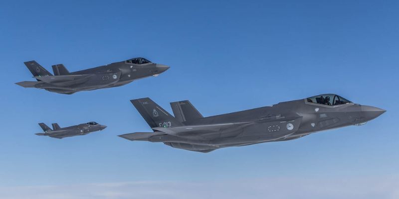 Nederlandse F-35’s namen deel aan de internationale oefening Red Flag op Nellis Air Force Base in de Amerikaanse staat Nevada (maart 2024).