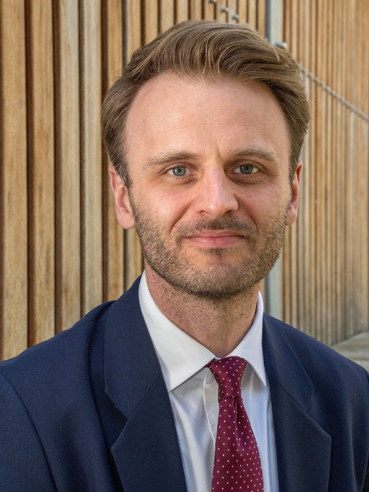 Profielfoto van Tom Oomen, wethouder gemeente Deurne namens VVD