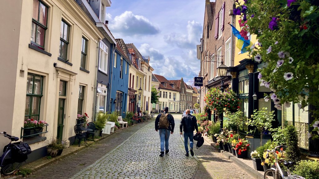 Roggestraat en Veerpoortstraat levendig