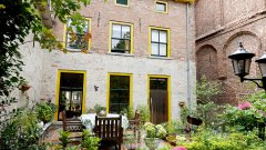 Tuin Veerpoortstraat 20 te Doesburg