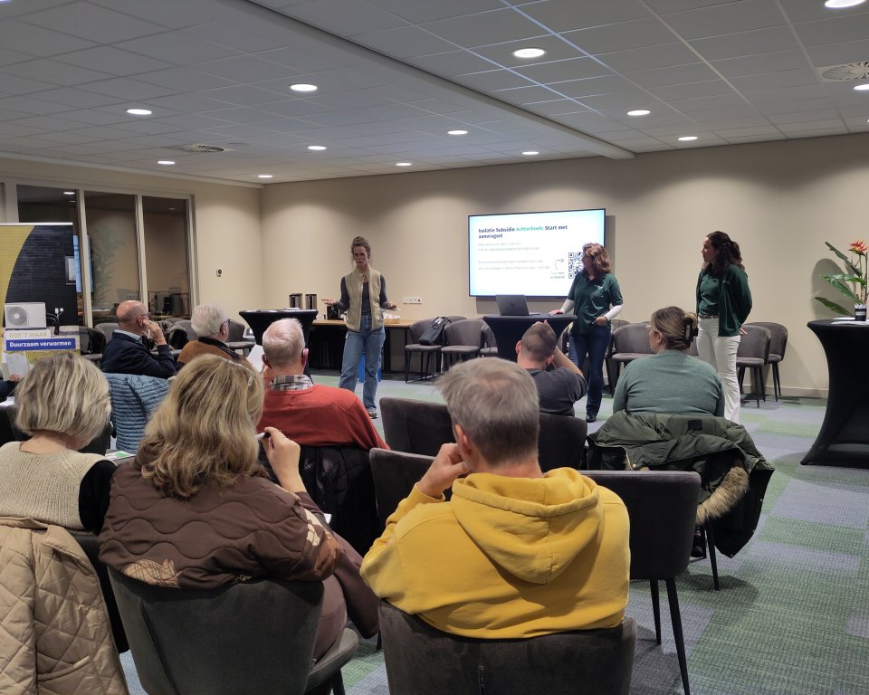 Aanwezigen bij de bijeenkomst over Isolatie Subsidie Achterhoek